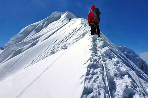 himchuli-peak-climbing