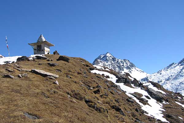 Langtang Gosainkund Laurebina Trek