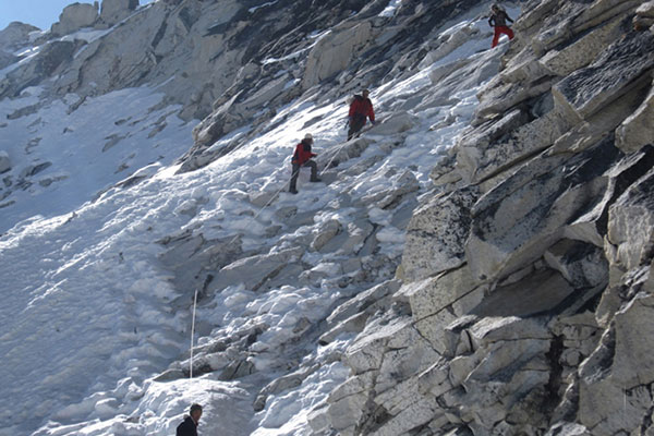 Mera Peak Climbing with Amphu Laptsa Pass