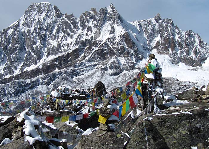 gokyo trek cost